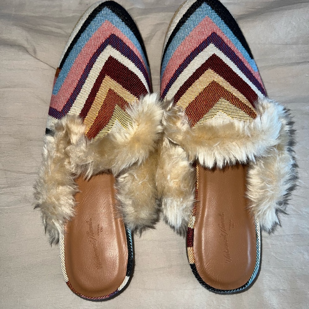 Never worn flat furry mules
